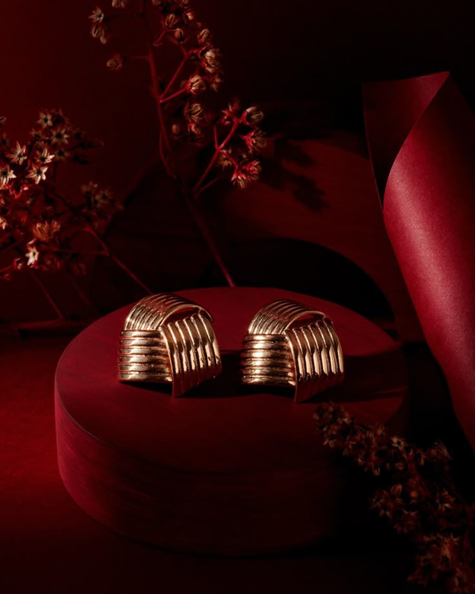 The Ribbed Cuff